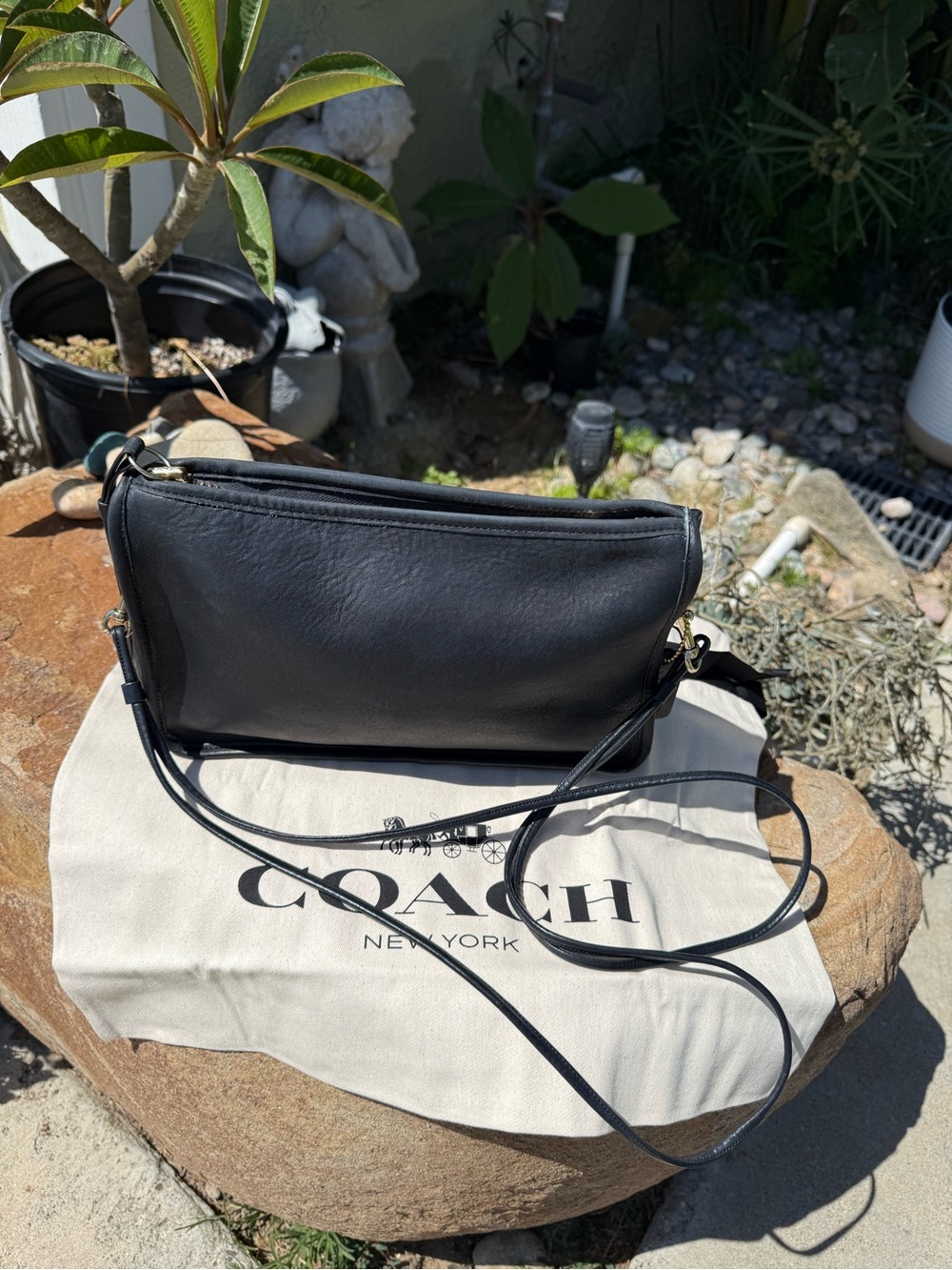 Coach RARE Vintage NYC Black Convertible Clutch w/ Original Suede HT #9635 - Picture 13 of 16